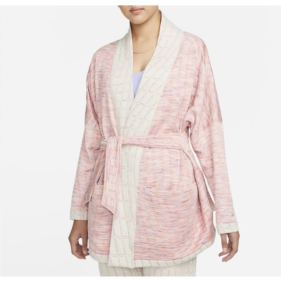 NWOT Nike Therma Fit Luxe Reversible wrap - small - Picture 2 of 9